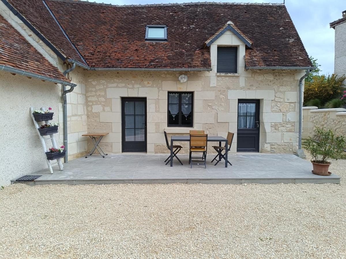 Gite De La Grand Maison Le Noyer Seigy Zewnętrze zdjęcie